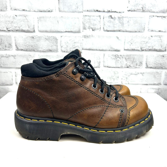 Dr. Martens Vintage Made in England Chunky Leather Brown Lace Up Boot Y2K Sz UK8 main image 9